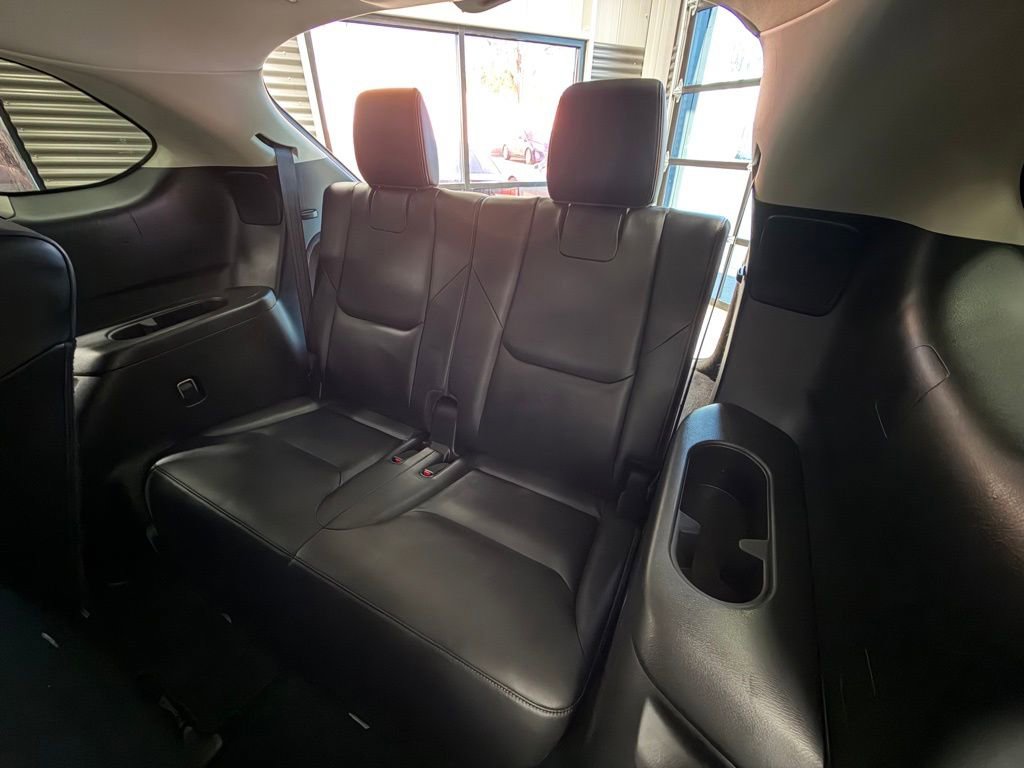 Used 2018 MAZDA CX-9 Touring w/ Touring Premium Package image 8