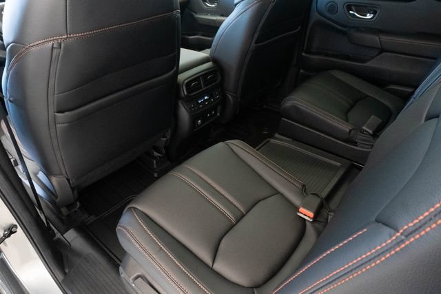 New 2026 Honda Pilot TrailSport image 13
