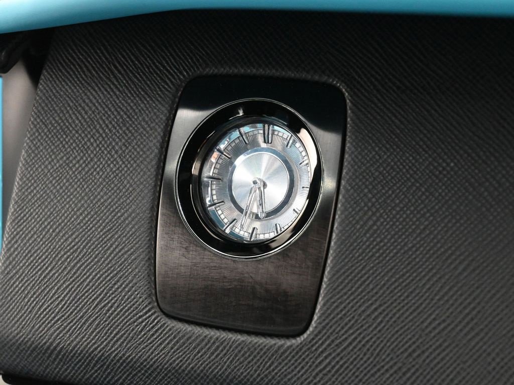 Certified 2024 Rolls-Royce Cullinan Black Badge w/ Driver's Package image 36