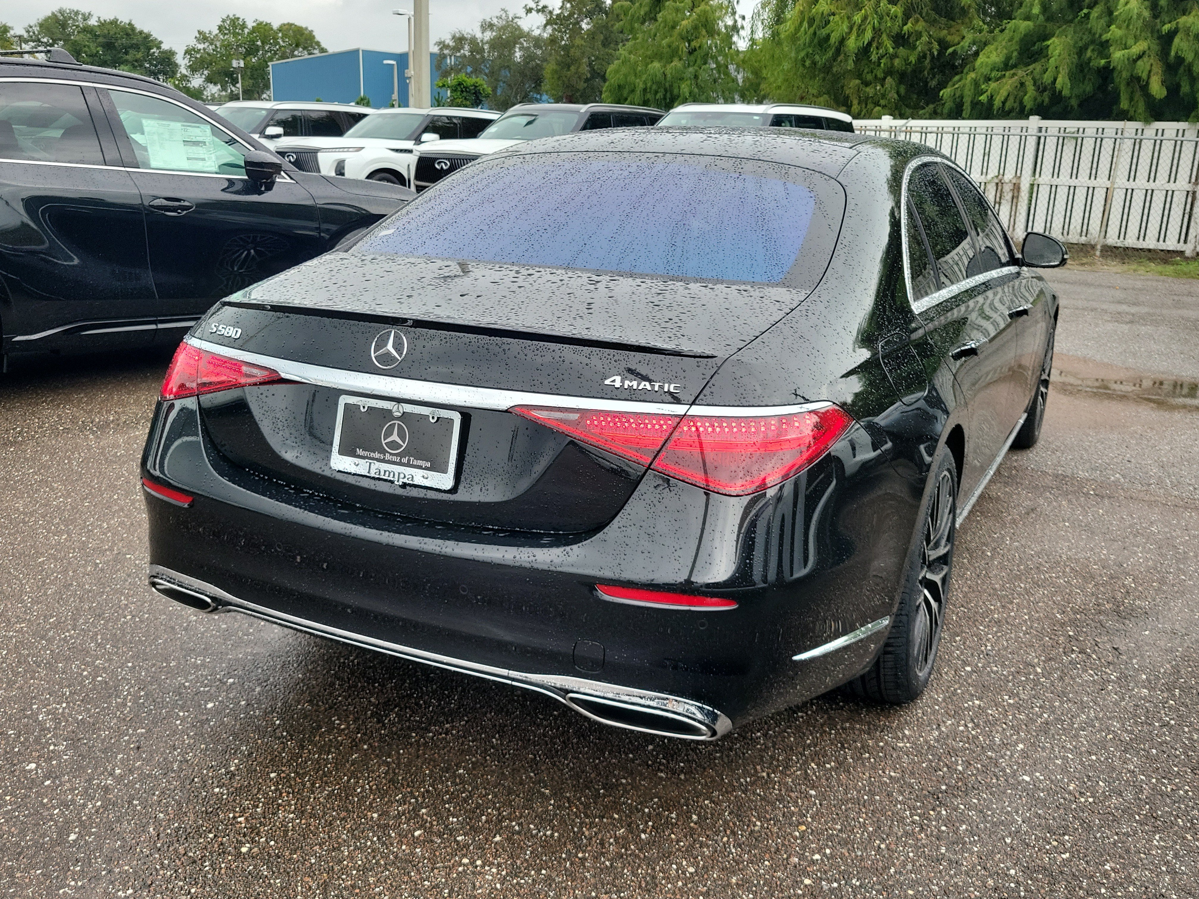 Used 2025 Mercedes-Benz S 580 4MATIC Sedan image 3