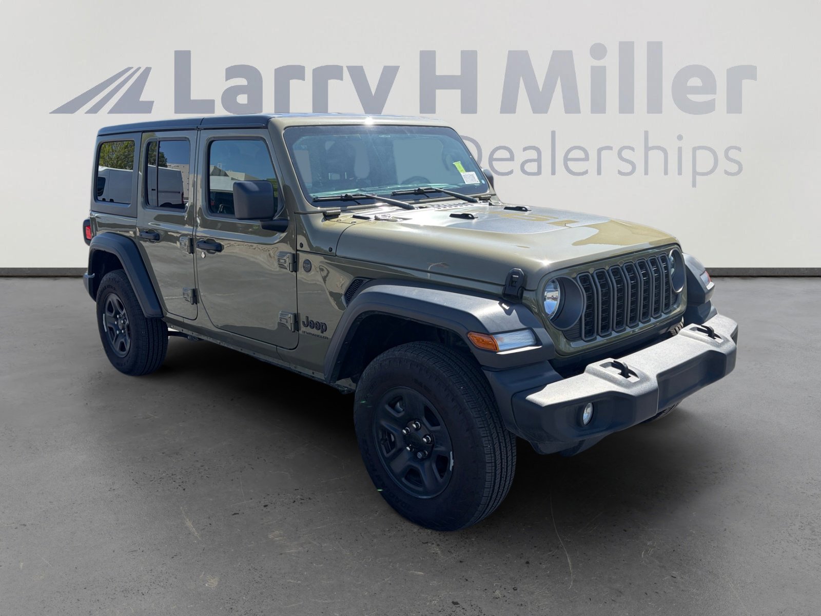 Used 2025 Jeep Wrangler Sport AWD/4WD image 7