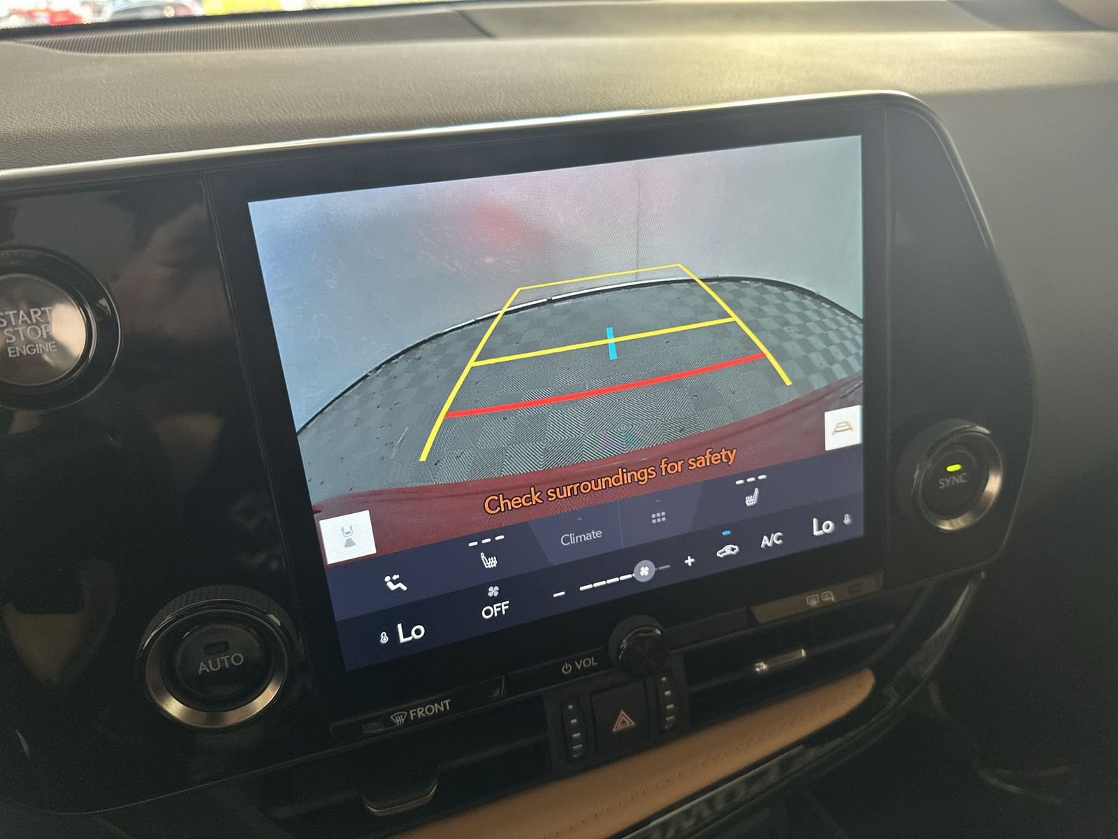Used 2023 Lexus NX 250 FWD w/ Towing Package (2000 Lbs) image 17