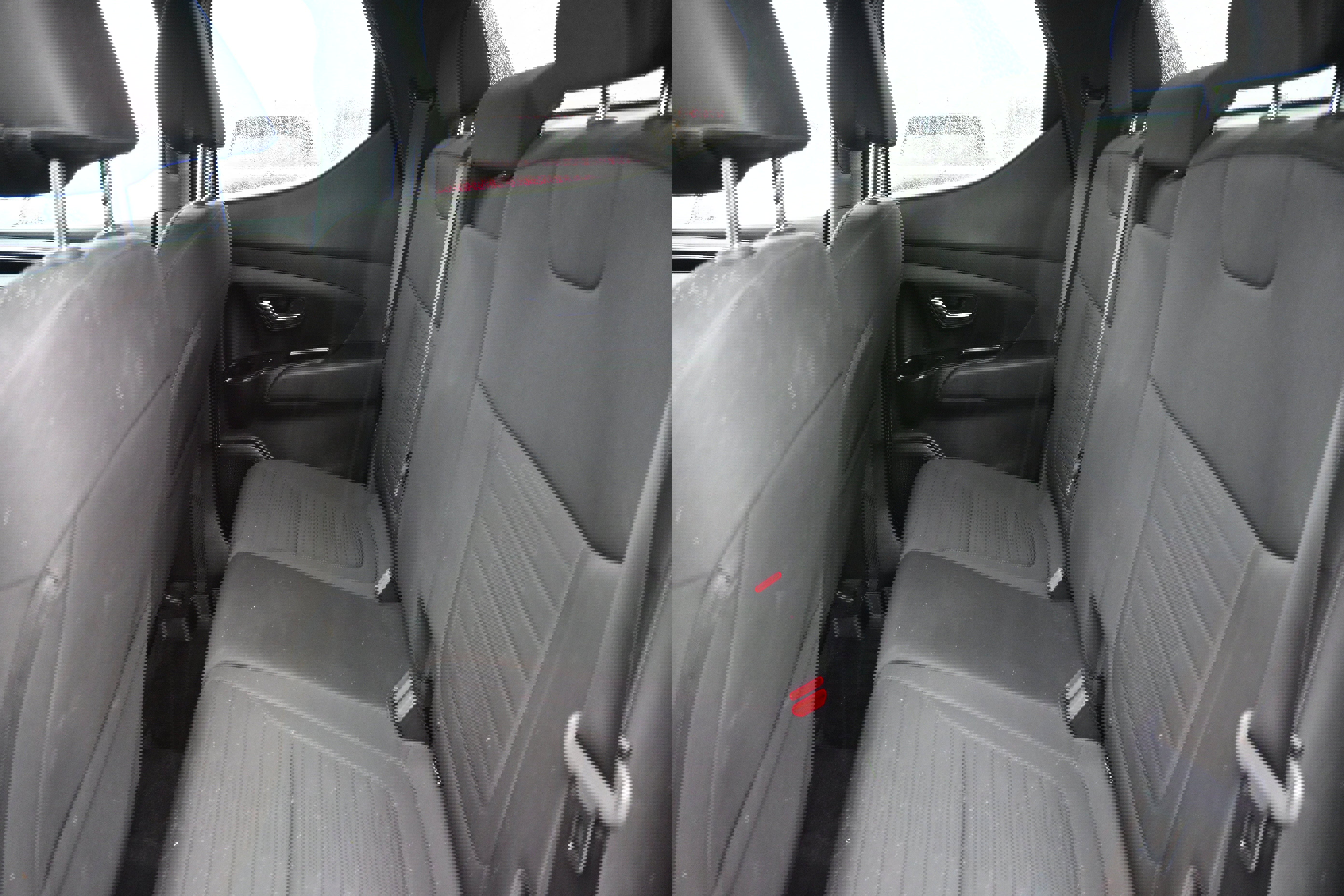 Used 2023 Hyundai Santa Cruz SE image 14