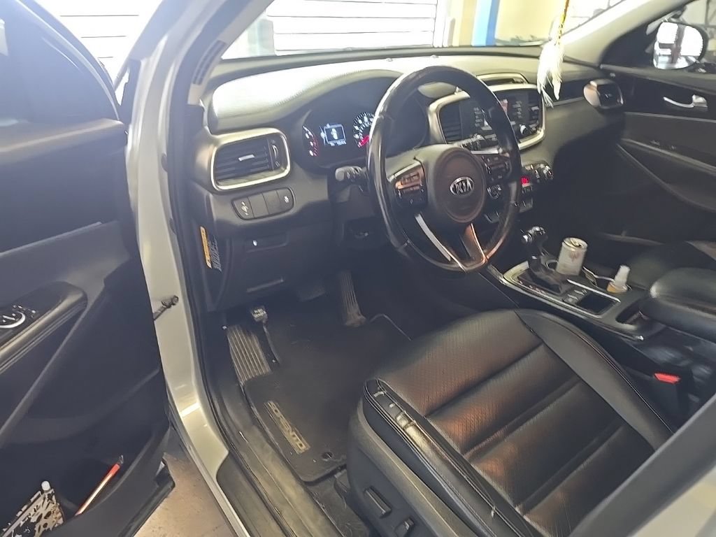 Used 2016 Kia Sorento EX FWD image 5
