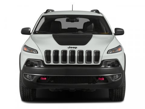 Used 2017 Jeep Cherokee Trailhawk image 4