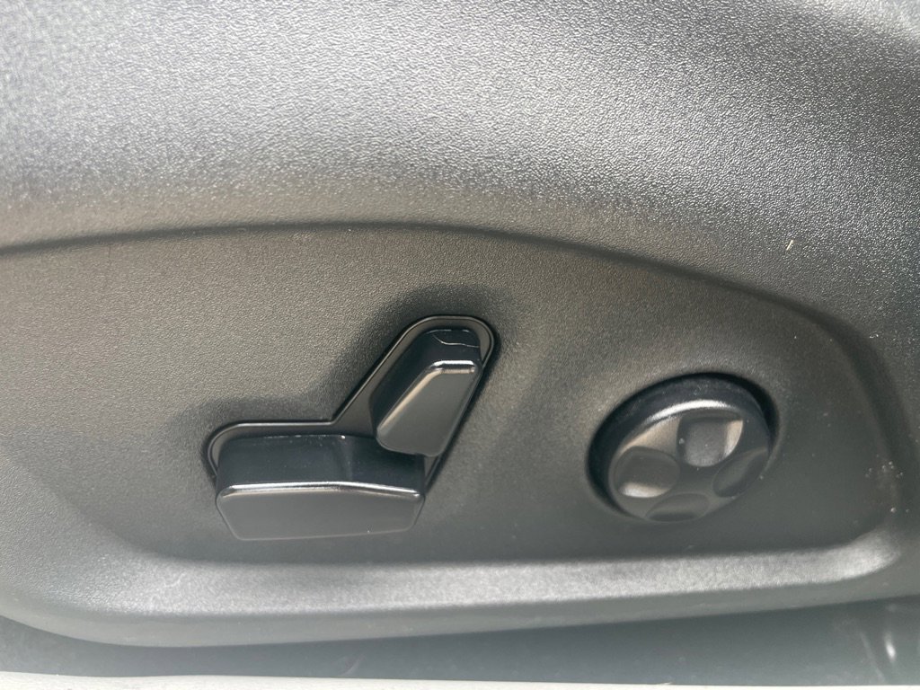 Used 2020 Jeep Compass Limited image 19