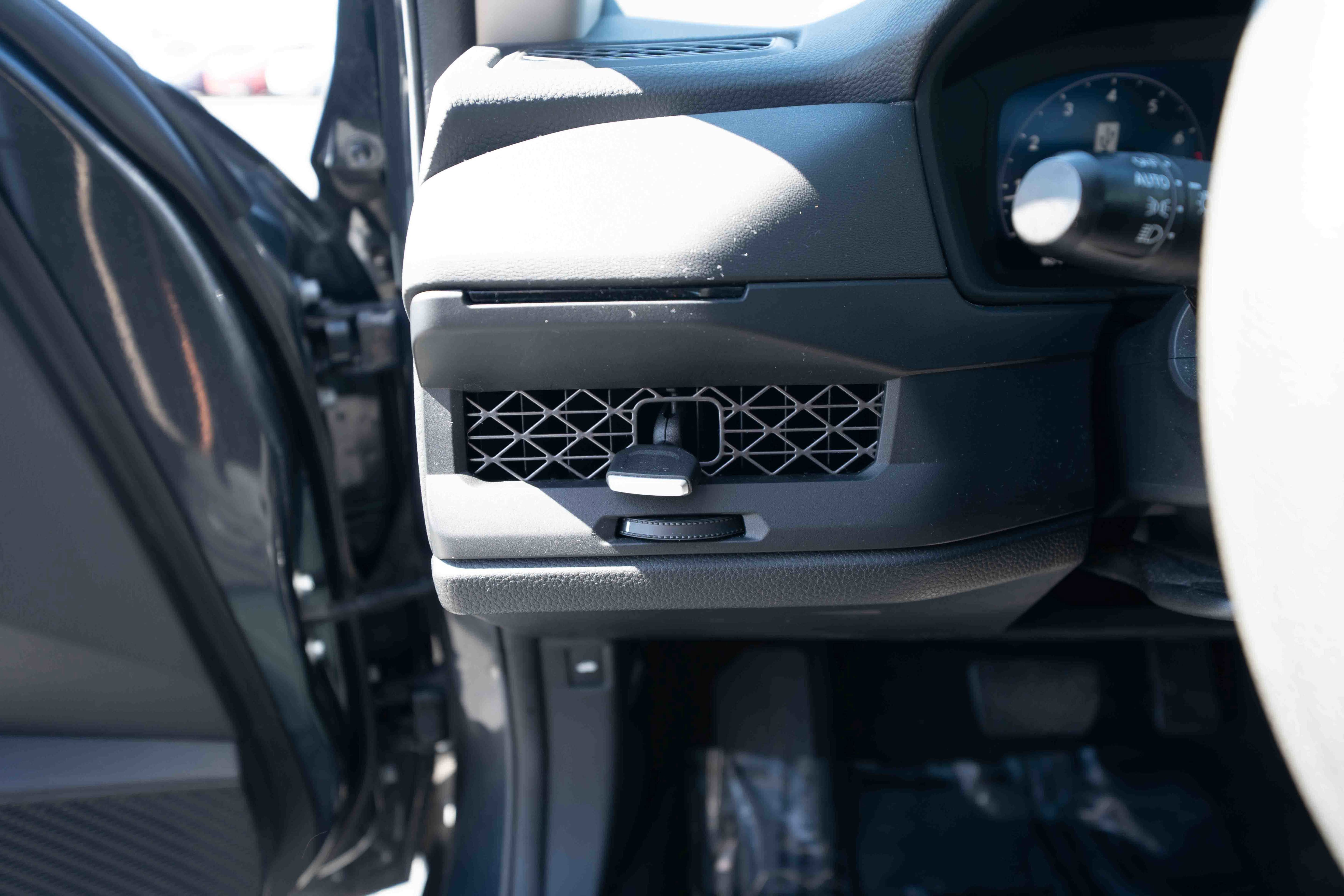 Used 2023 Honda Accord EX image 11