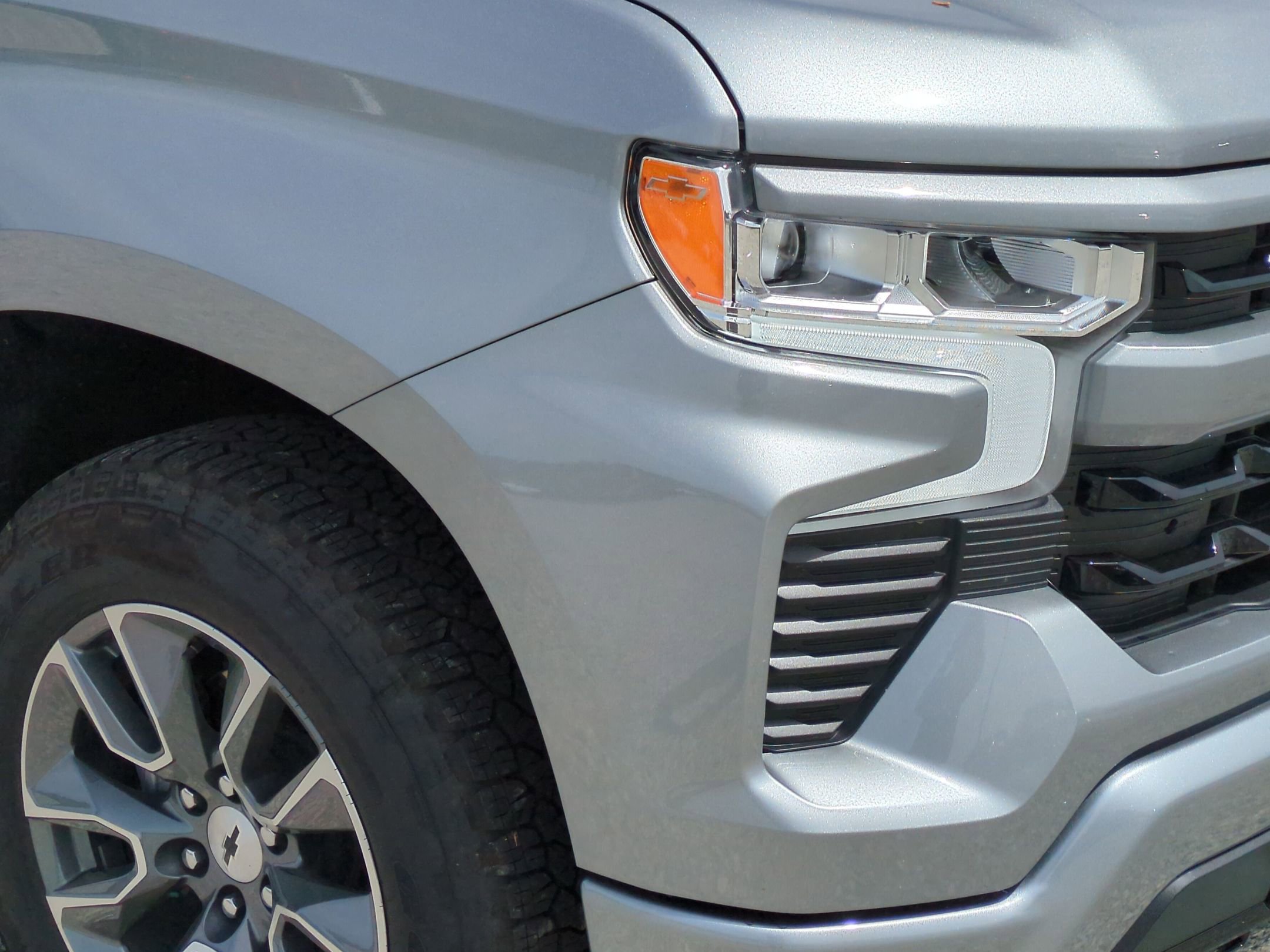 Certified 2026 Chevrolet Silverado 1500 RST AWD/4WD image 11