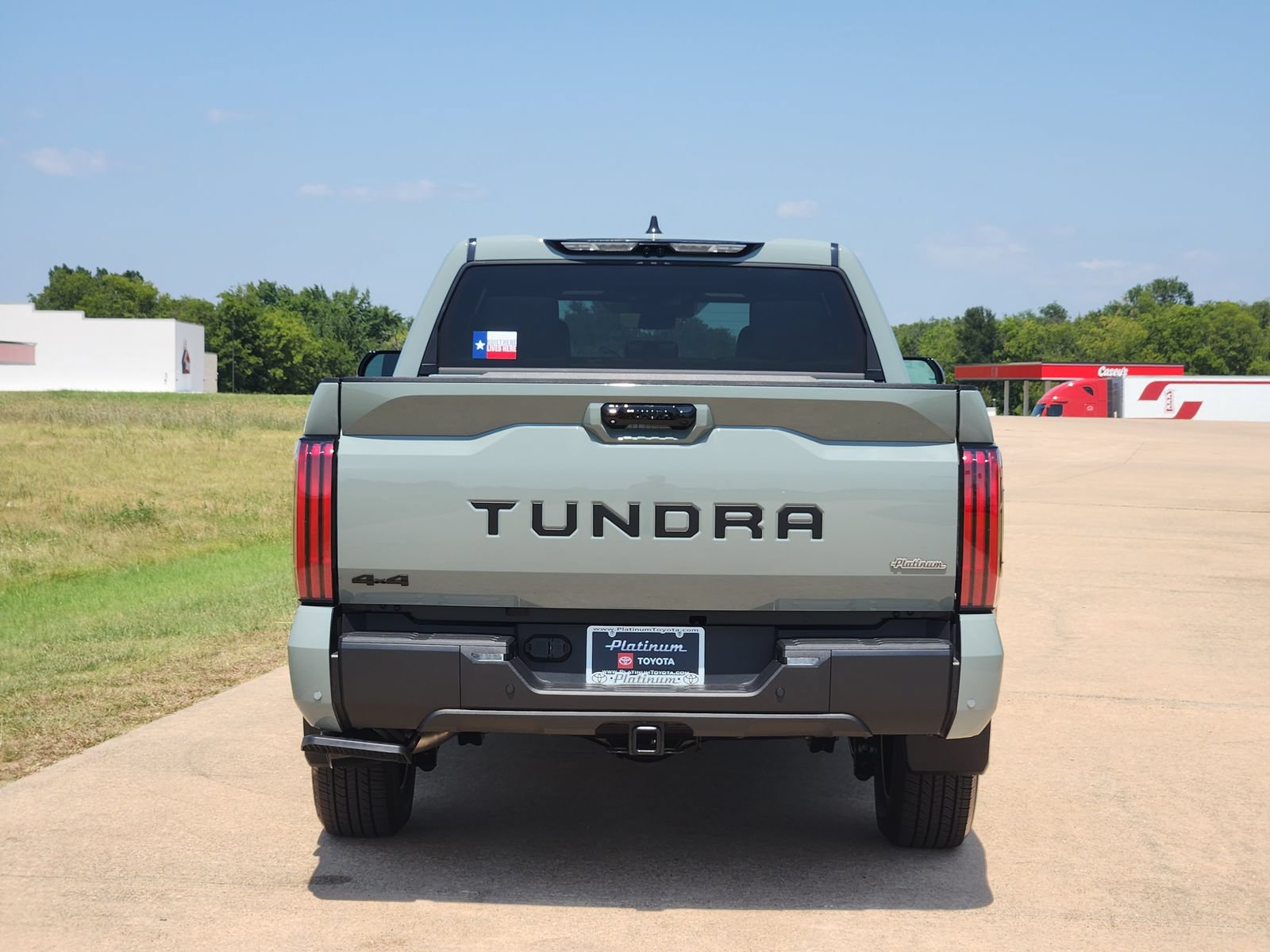 New 2026 Toyota Tundra Limited AWD/4WD image 8
