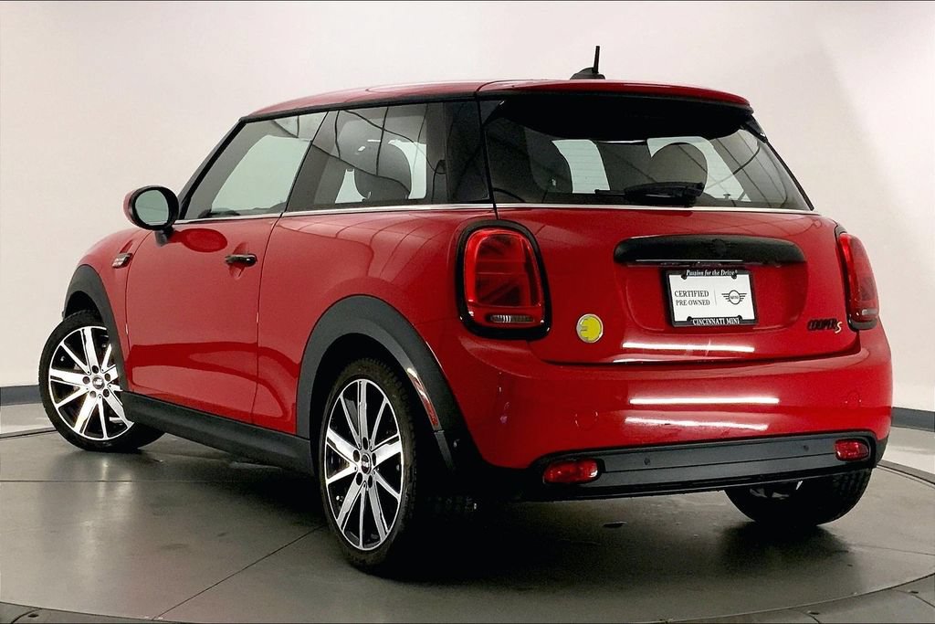 Used 2024 MINI Cooper SE FWD image 10