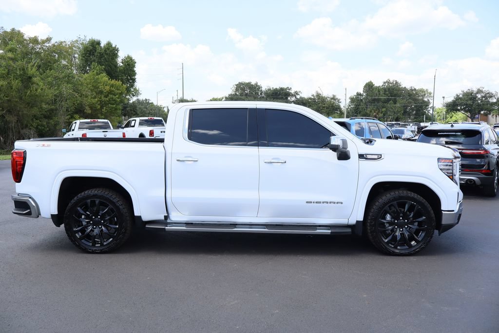 Certified 2024 GMC Sierra 1500 SLT w/ SLT Premium Plus Package AWD/4WD image 10