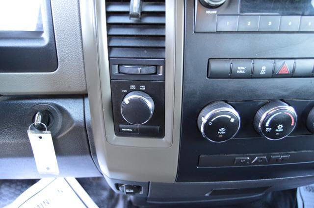 Used 2011 RAM 1500 Express image 17