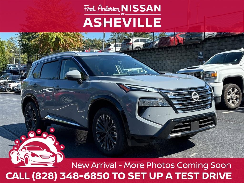 Used 2025 Nissan Rogue Platinum w/ Platinum Premium Package