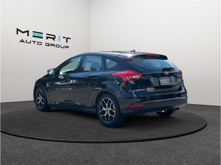 Used 2017 Ford Focus SEL FWD image 7