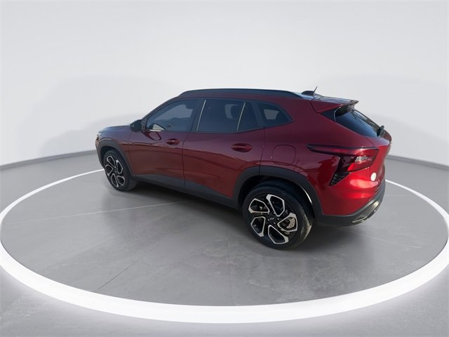 Used 2024 Chevrolet Trax RS image 8