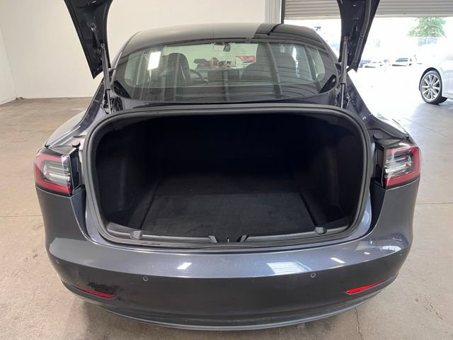 Used 2019 Tesla Model 3 image 16