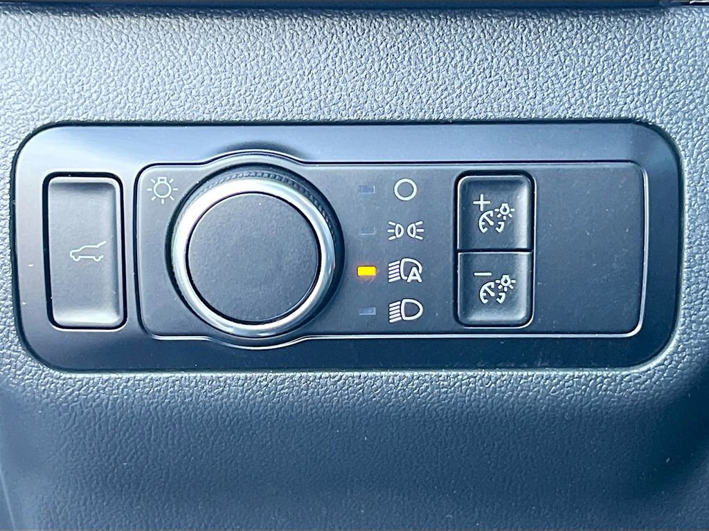 Used 2025 Ford Escape Active image 10