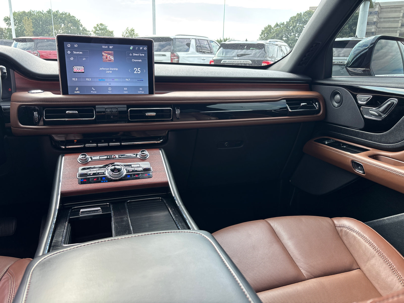 Certified 2023 Lincoln Aviator Reserve w/ Equipment Group 201A AWD/4WD image 30