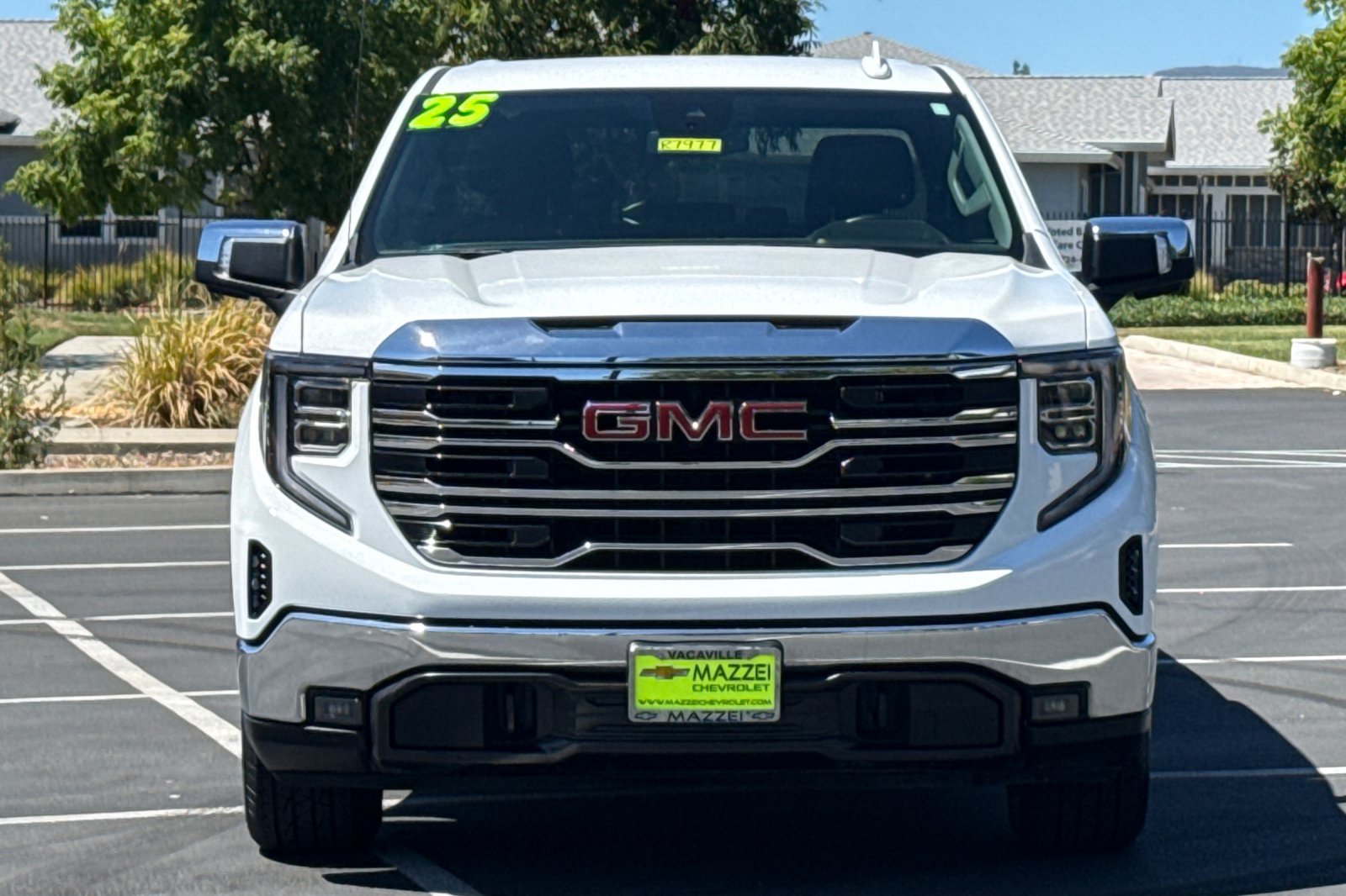 Used 2025 GMC Sierra 1500 SLT RWD image 7