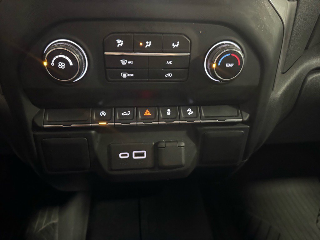 Used 2021 Chevrolet Silverado 1500 Custom Trail Boss w/ Realtree Special Edition image 21