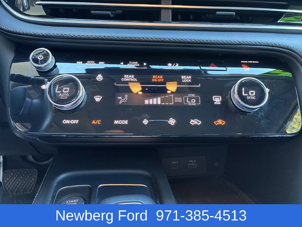 Used 2025 INFINITI QX60 Luxe AWD/4WD image 21