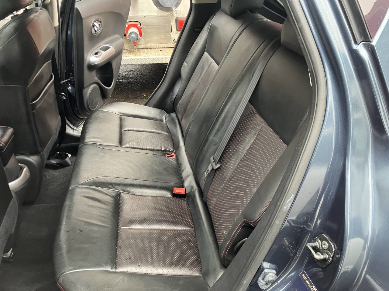 Used 2011 Nissan Juke SL image 28