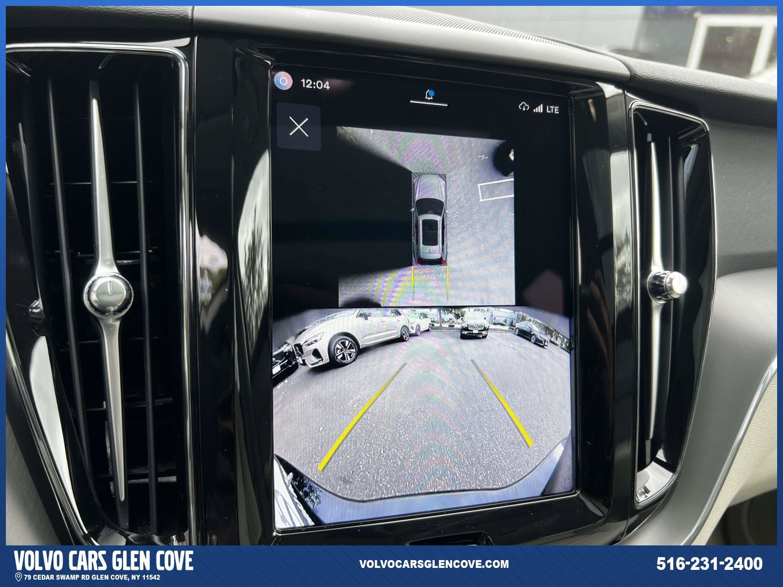 Used 2025 Volvo XC60 T8 Plus w/ Climate Package AWD/4WD image 29