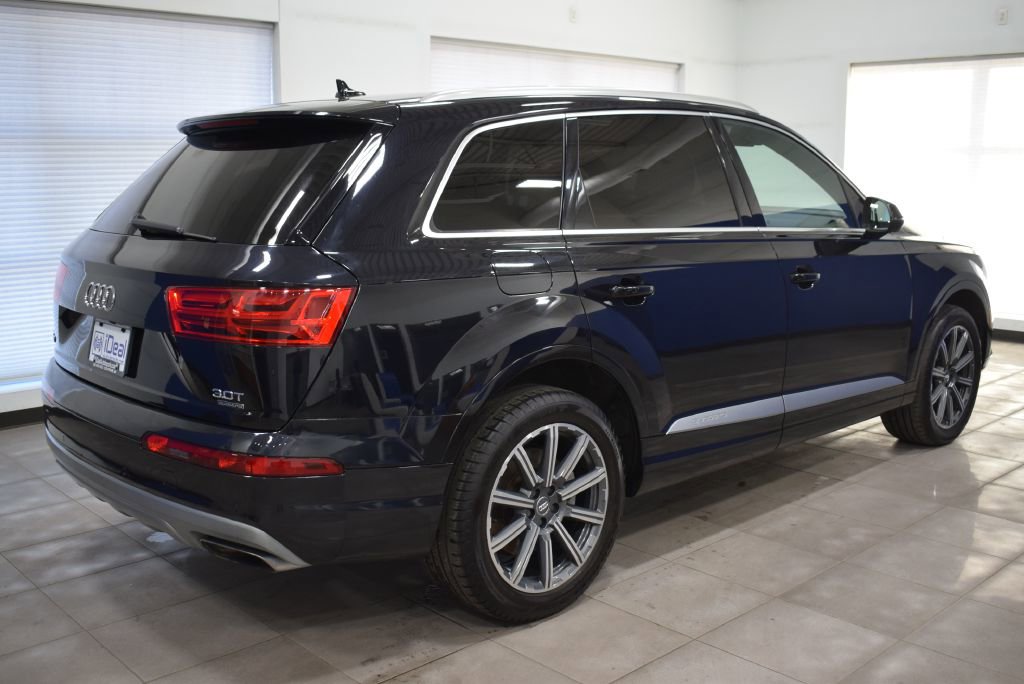 Used 2017 Audi Q7 3.0T Premium Plus image 4