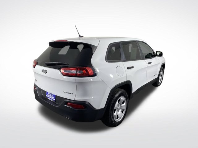 Used 2017 Jeep Cherokee Sport AWD/4WD image 5
