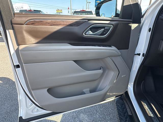 Used 2021 Chevrolet Tahoe Z71 AWD/4WD image 29