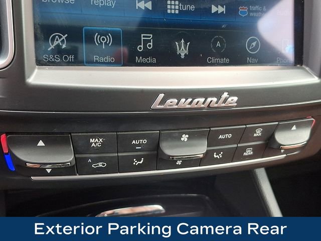 Used 2020 Maserati Levante AWD/4WD image 14
