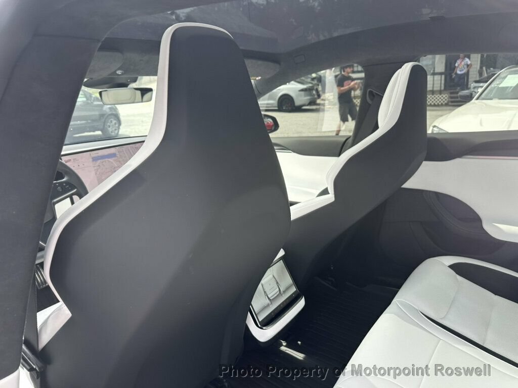Used 2026 Tesla Model S Plaid AWD/4WD image 19