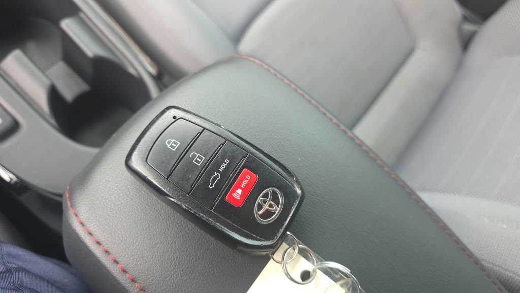 Used 2024 Toyota Corolla SE FWD image 23