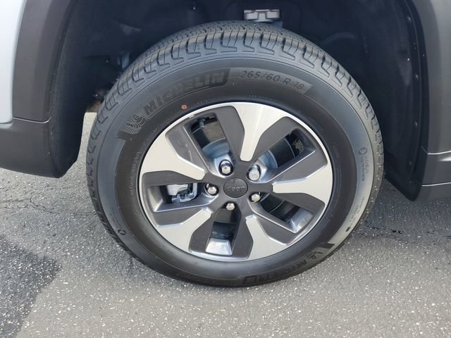 Used 2022 Jeep Grand Cherokee Limited 4xe image 5