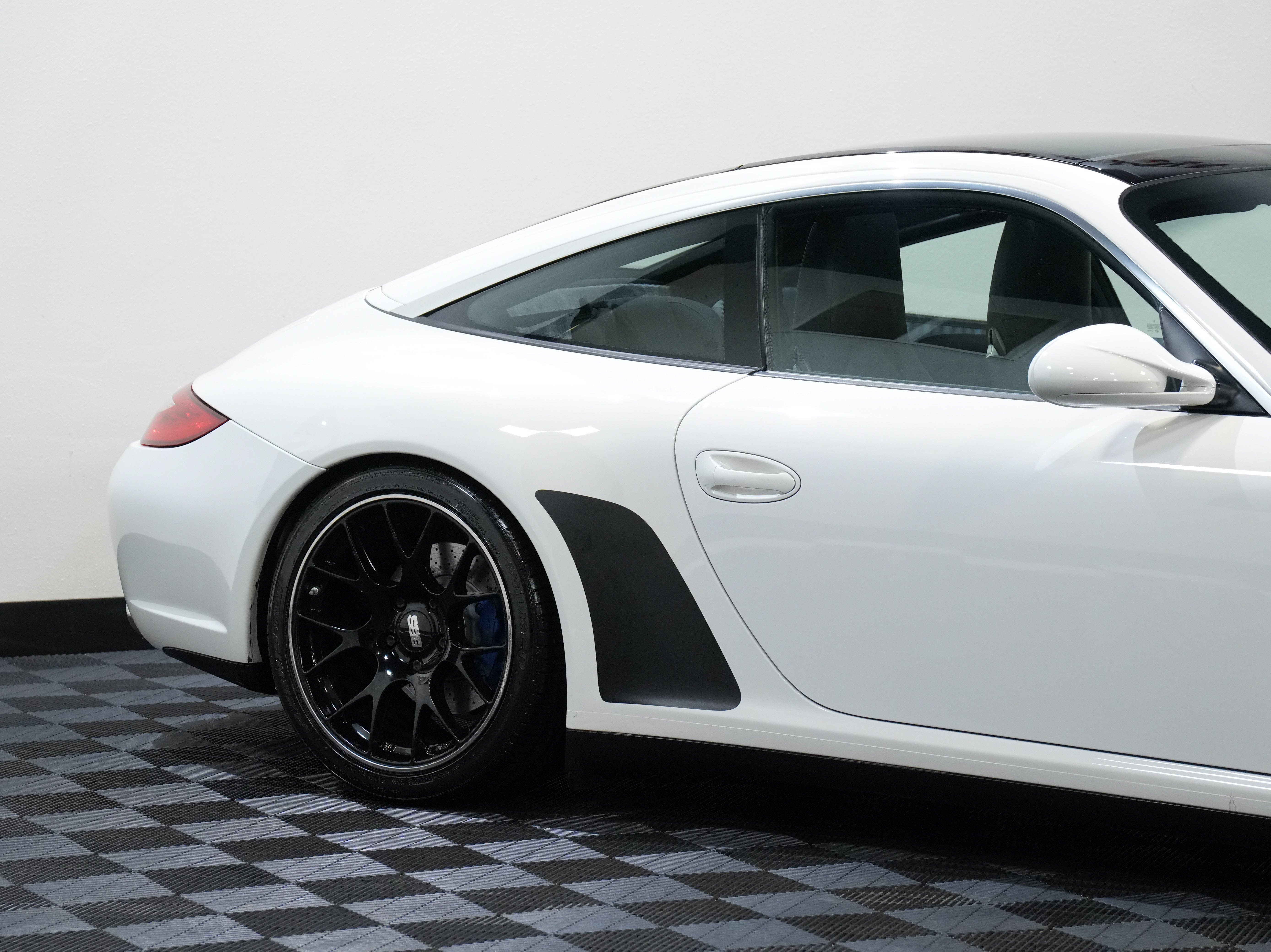 Used 2010 Porsche 911 Targa 4 AWD/4WD image 14