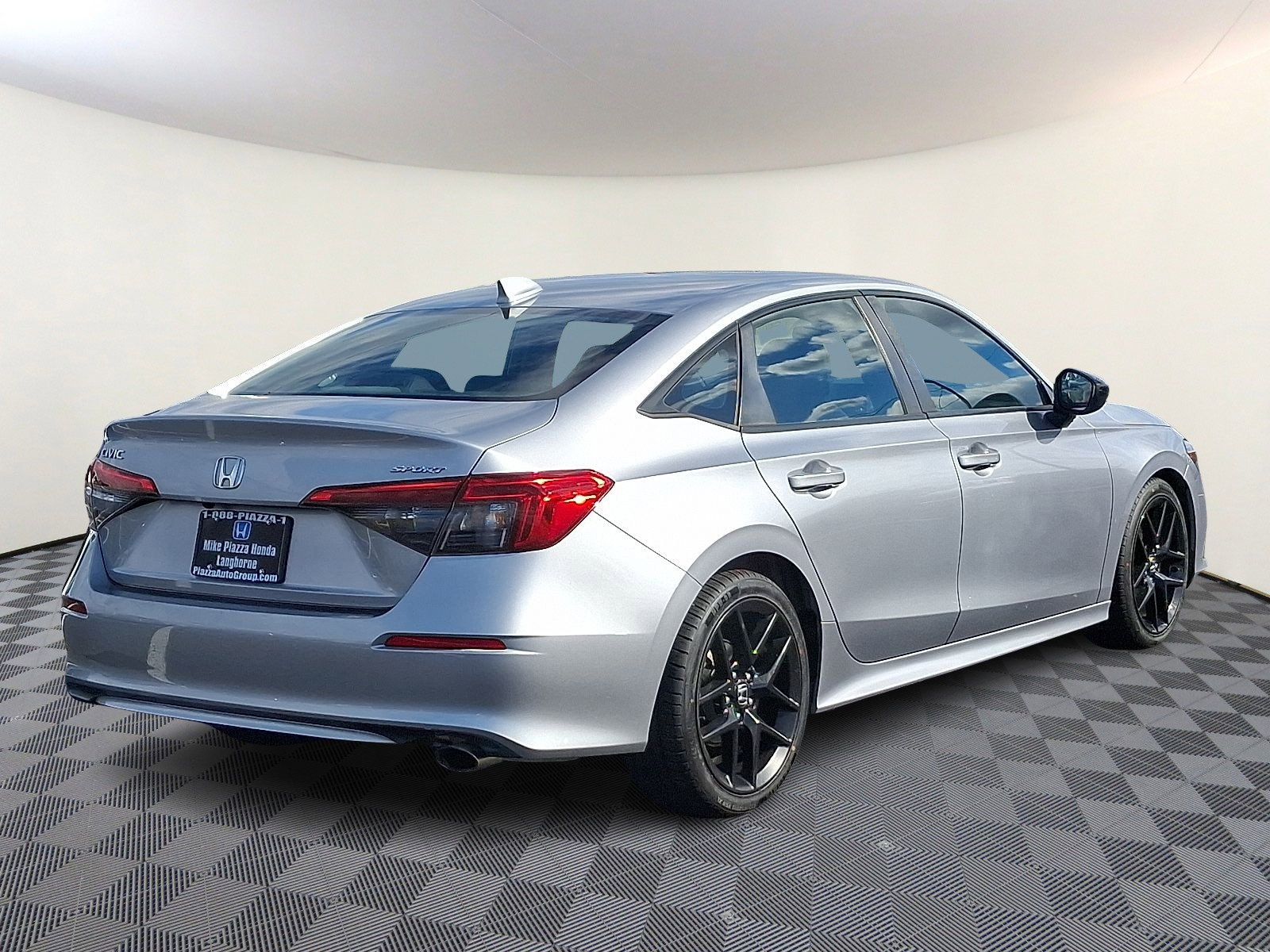 Used 2022 Honda Civic Sport image 7