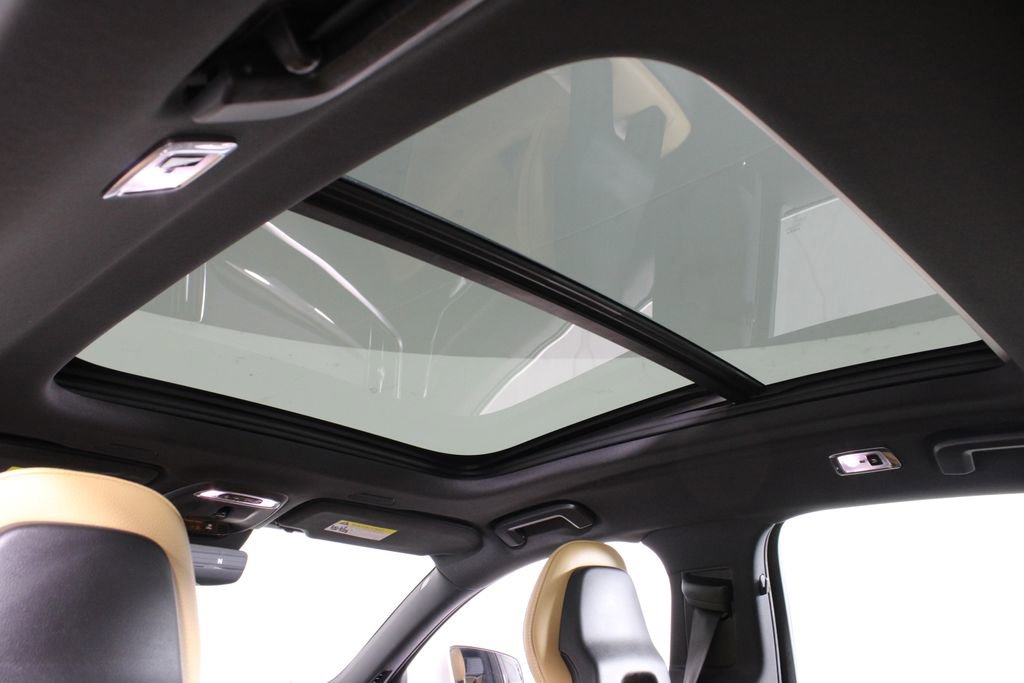 Used 2018 Volvo S90 T5 Momentum w/ Convenience Package image 19