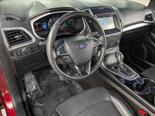 Used 2018 Ford Edge SEL w/ Equipment Group 201A FWD image 10