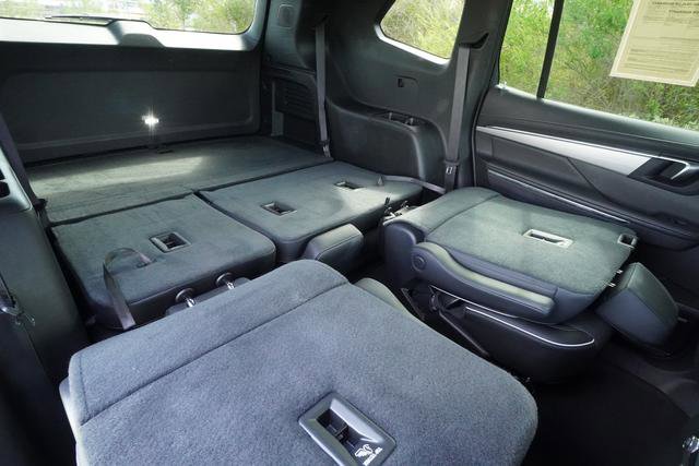 Used 2025 Buick Enclave Preferred image 30