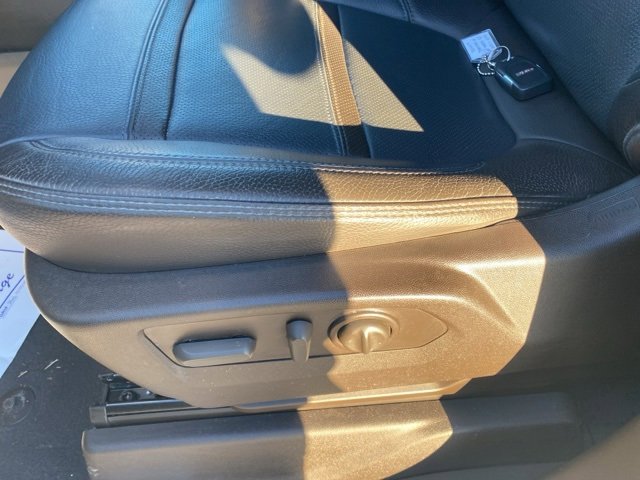 Used 2023 GMC Sierra 2500 Denali w/ Denali Ultimate Package image 18