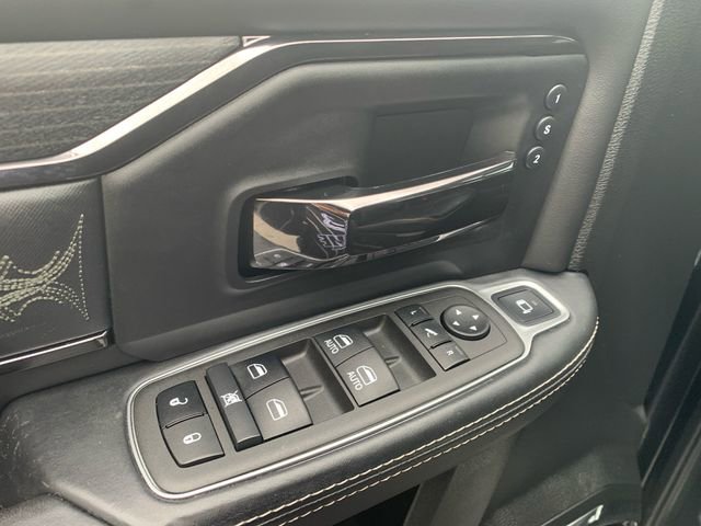 Used 2022 RAM 3500 Limited AWD/4WD image 17
