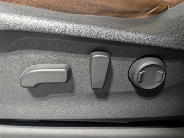 Used 2020 Subaru Ascent Touring w/ Popular Package #3 image 26