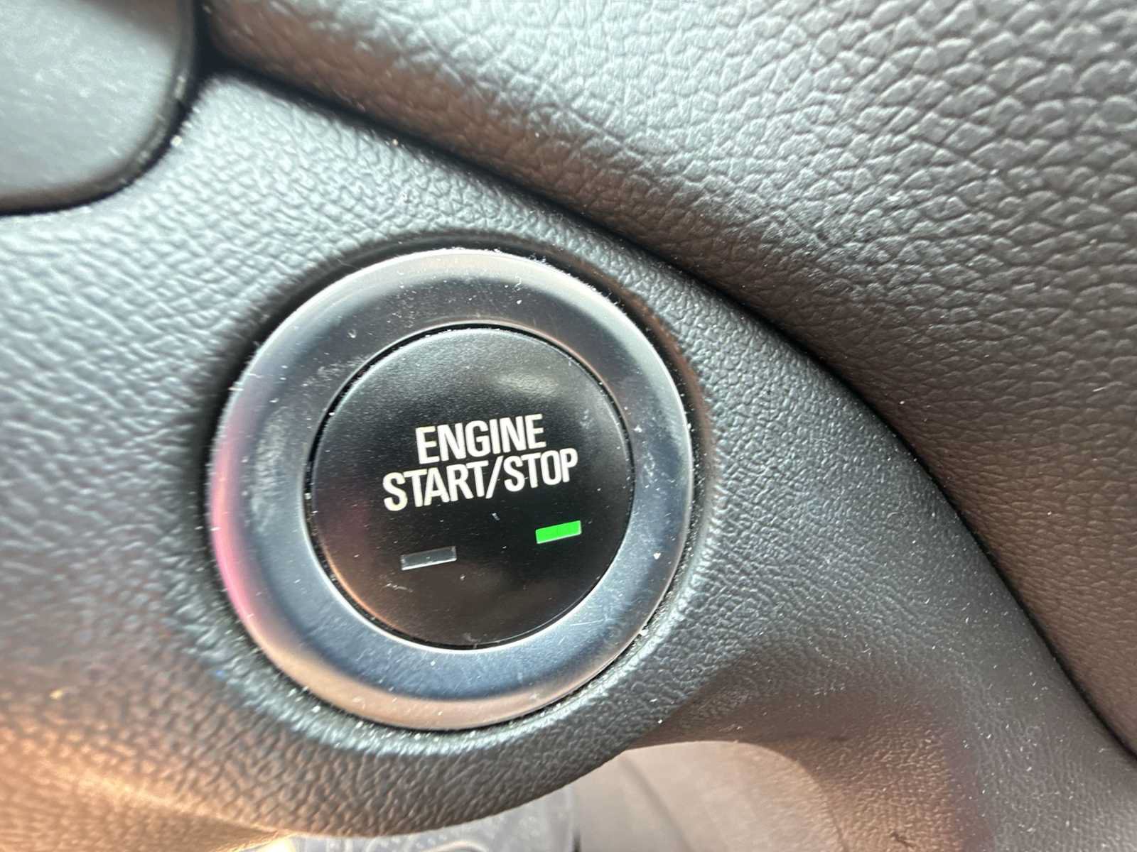 Certified 2023 Chevrolet Equinox LT AWD/4WD image 16