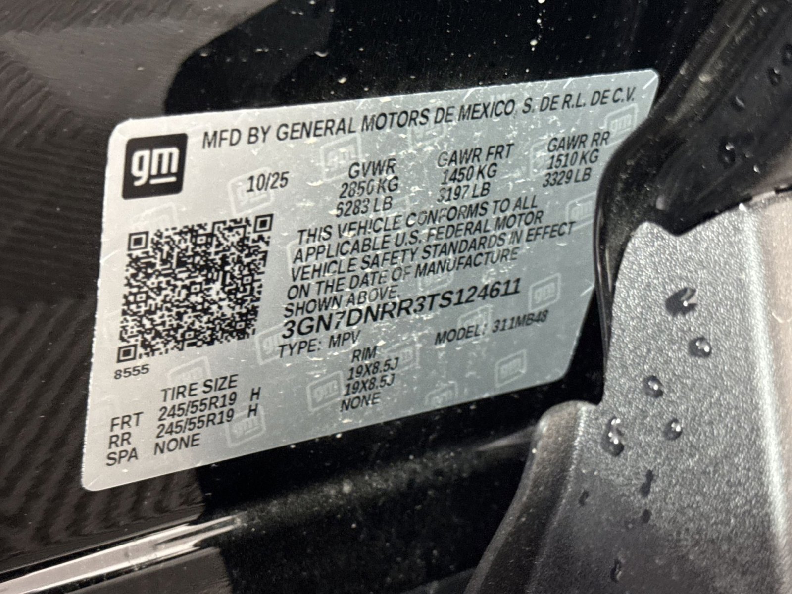 New 2026 Chevrolet Equinox EV LT image 28