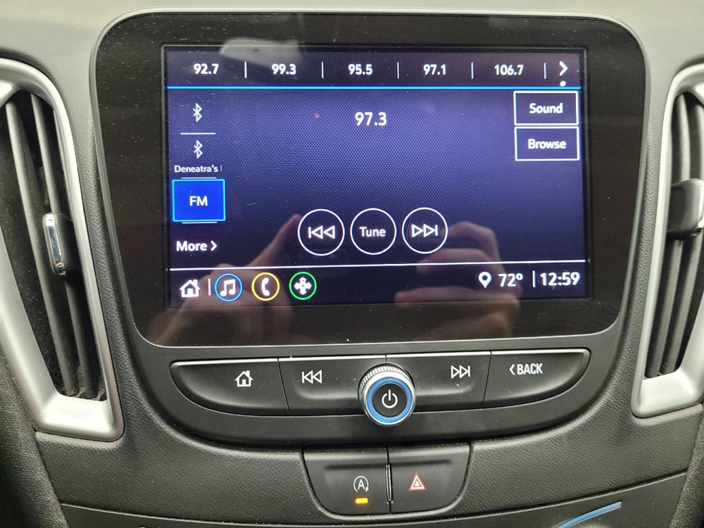 Used 2025 Chevrolet Malibu LS FWD image 25