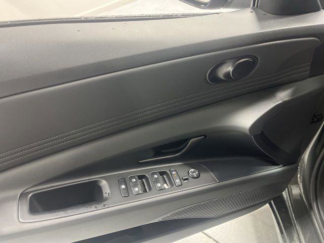 New 2026 Hyundai Elantra Sport image 6