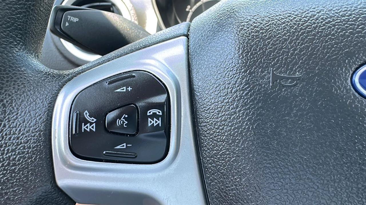Used 2017 Ford Fiesta SE FWD image 38