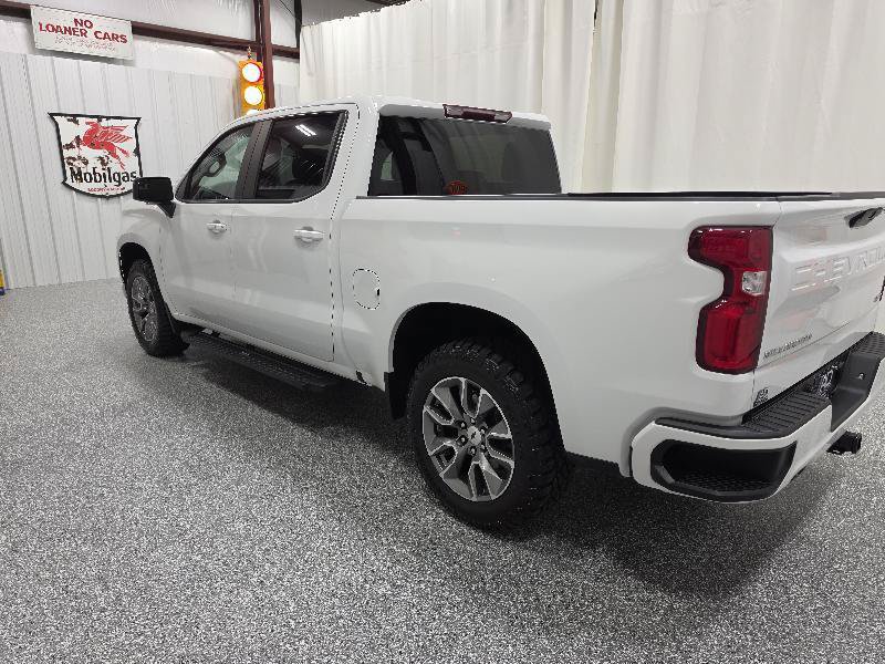 Used 2022 Chevrolet Silverado 1500 RST AWD/4WD image 5