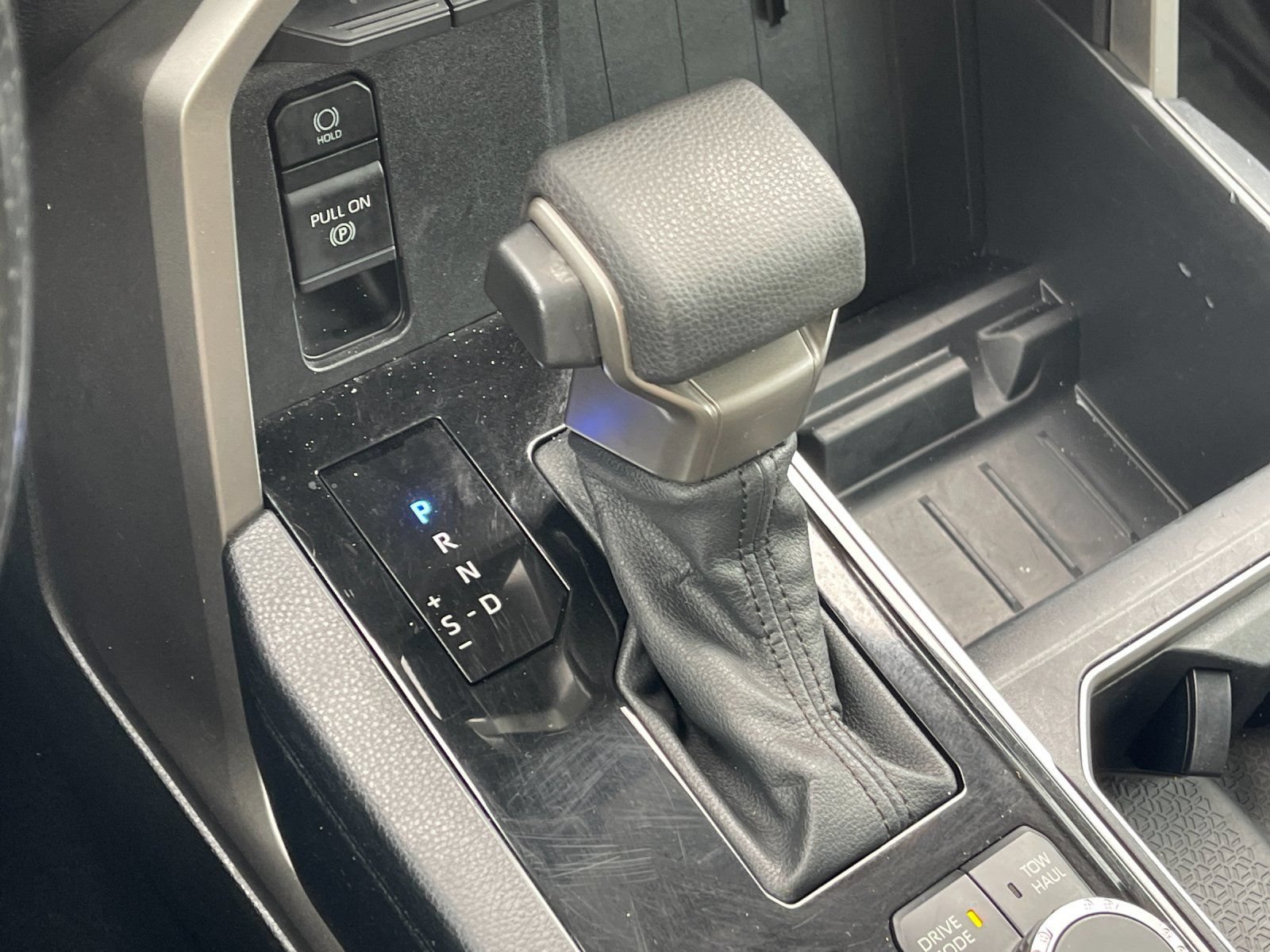 Used 2022 Toyota Tundra SR5 AWD/4WD image 22