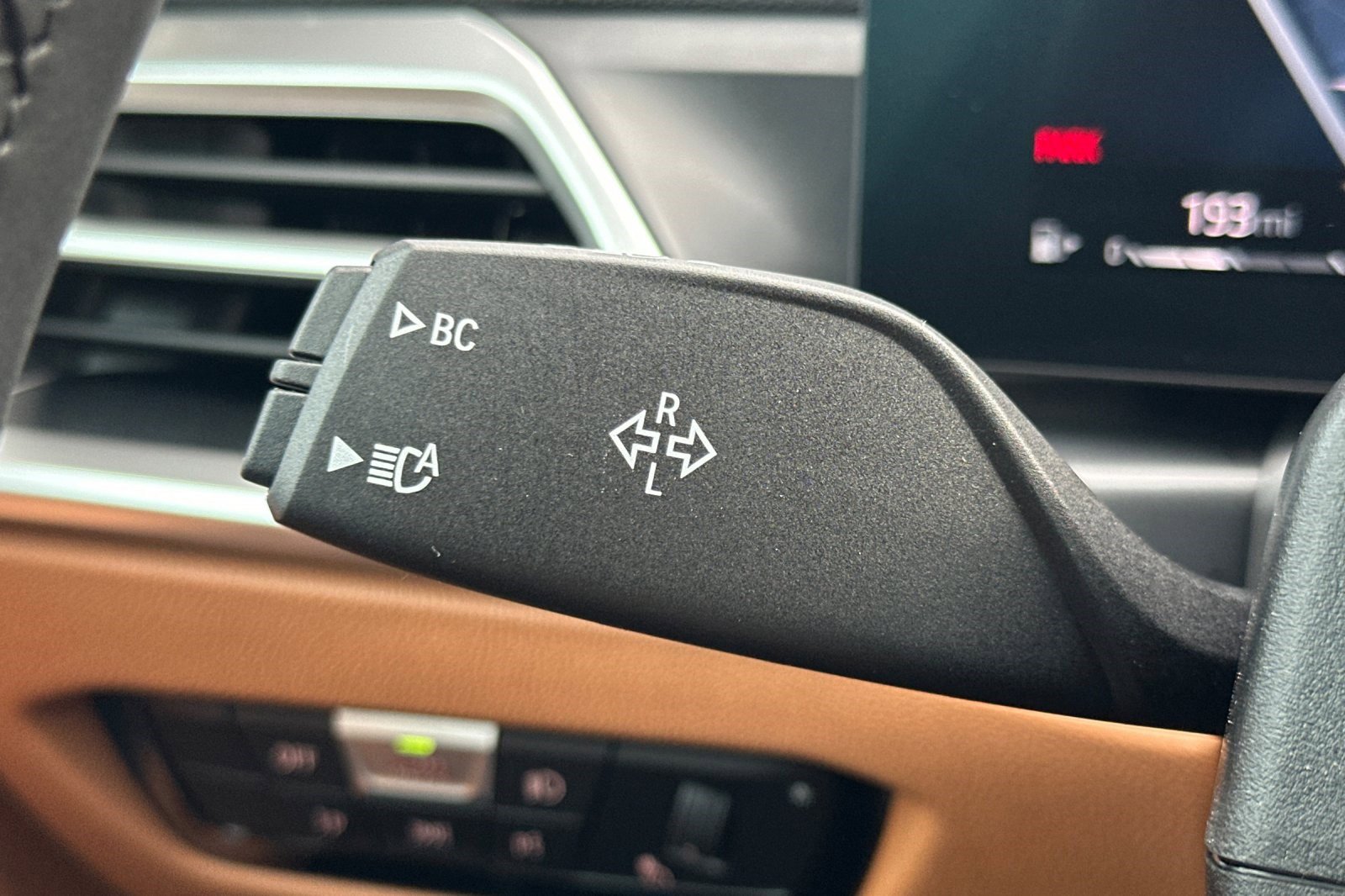 Used 2025 BMW 430i w/ Premium Package image 32